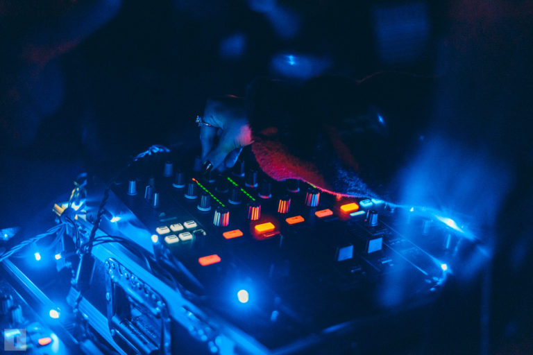 T is 4 Techno 2.06.18 Villarealism 047